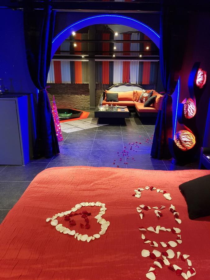 L'Eveil Des Sens Hotel Chateauneuf-le-Rouge ภายนอก รูปภาพ