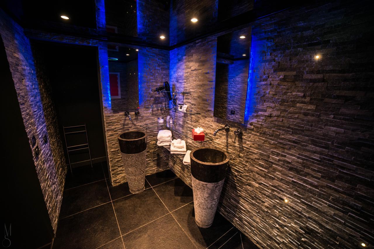 L'Eveil Des Sens Hotel Chateauneuf-le-Rouge ภายนอก รูปภาพ